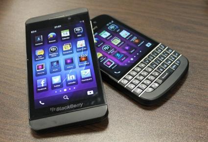 المواجهة في بلاكبيري تحتدم بين Q10 و Z10